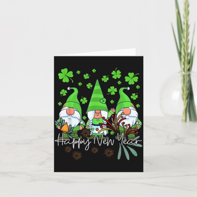 Cartão Happy New Year 2023 Gnomes Irish Patrick Day Famil (Frente)