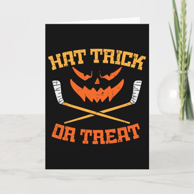 Cartão Hat Trick Or Treat Ice Hockey Halloween Boy Men Pl (Frente)