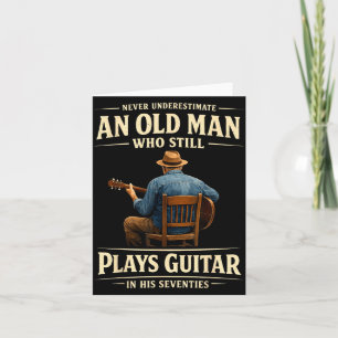 Cartão Homem guitarrista acústico vintage aniversário de