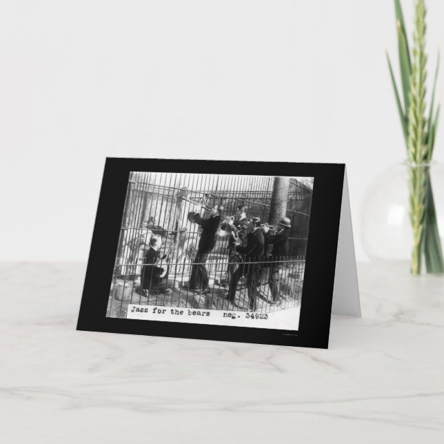 Cartão Homens que jogam a música jazz por um urso polar (Frente)