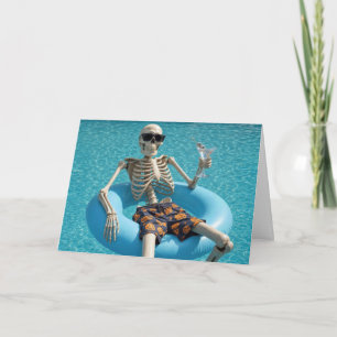Cartão Humor de Aniversário Esqueleto em uma Piscina