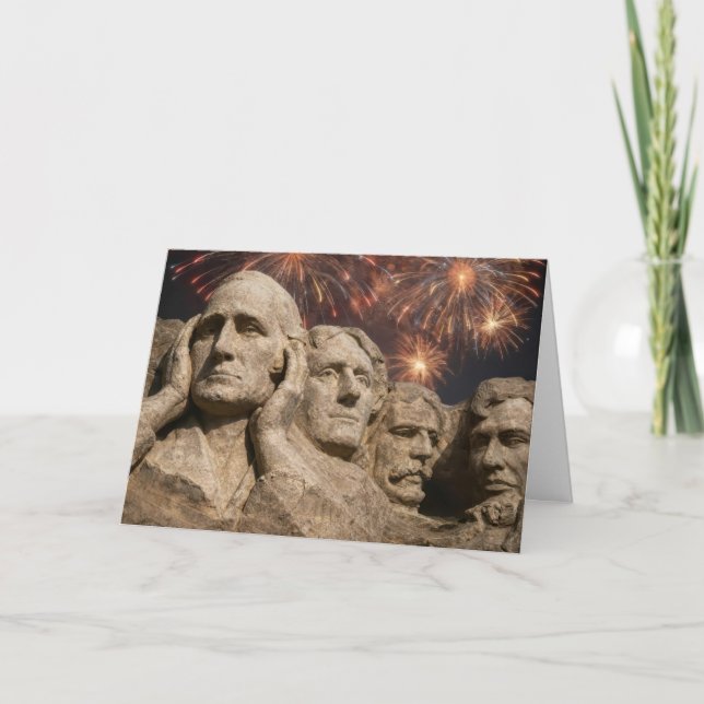 Cartão Humor do Monte Rushmore de Aniversário com Fogos d (Frente)