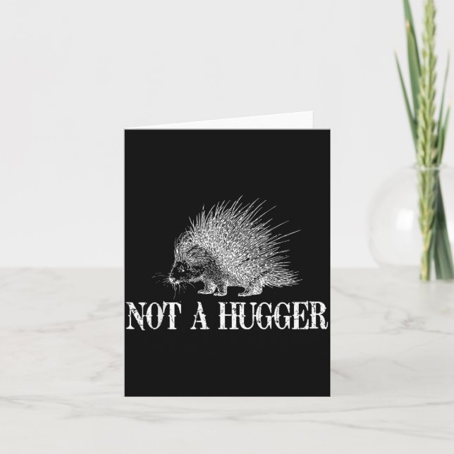 Cartão I Don't Hug Apparel Funny Introvert Rcune Tee - Un (Frente)