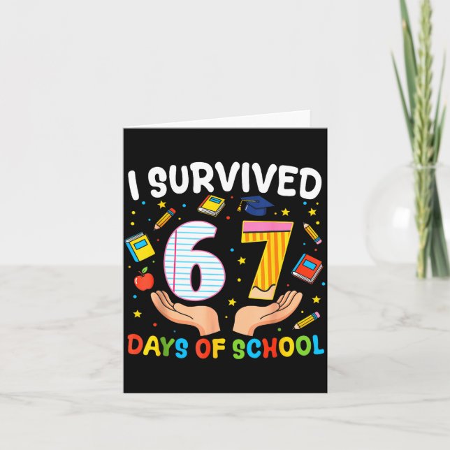 Cartão I Survived 67 Days Of School Funny Meme Teacher St (Frente)
