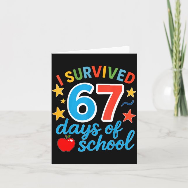 Cartão I Survived 67 Days Of School Funny Meme Teacher St (Frente)