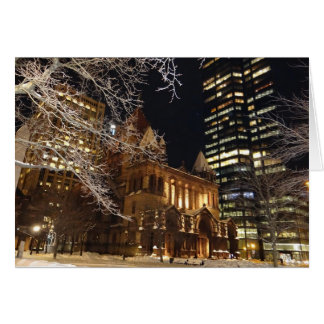 Cartão Igreja de trindade em a noite