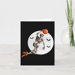 Cartão Jogador de basquete Skeleton Dunk Lua de Halloween