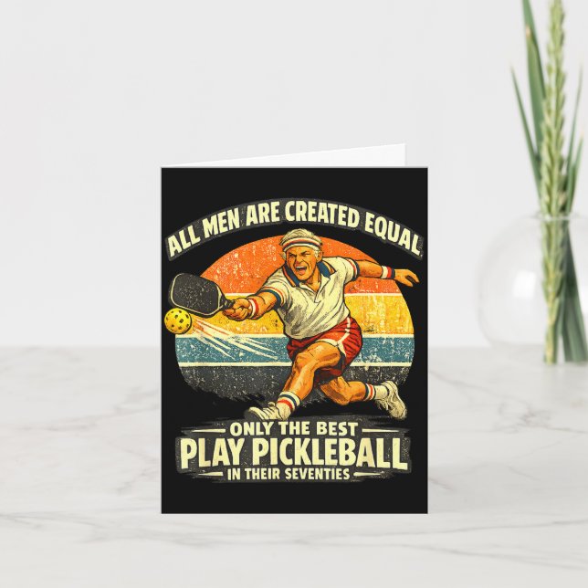 Cartão Jogador de pickleball engraçado de 70 anos de idad (Frente)