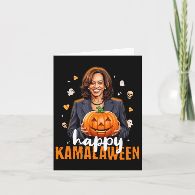Cartão Kamala Harris Halloween Happy Kamalaentre Pumpkin  (Frente)