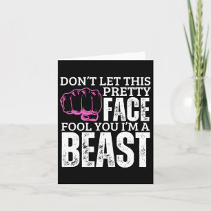 Cartão Kenpo Karate Girl... sou uma besta Engraçada Ameri