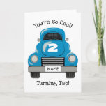 Cartão Kids Blue Truck Personalize Name, Birthday Card<br><div class="desc">Cartão de saudação de caminhão pintado à mãoPersonalize a mensagem no cartão. E edite o Número no Capuz,  e o nome no prato.
Veja meu compro para combinar itens de presentes.</div>