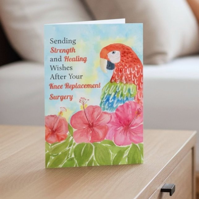 Cartão Knee Replacement Healing Scarlet Macaws, Hibiscus (Criador carregado)