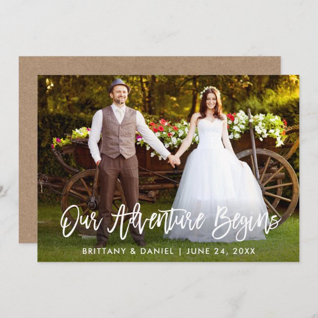 Cartão Kraft Nossas Aventuras Começam com Escrita  (Frente/Verso)