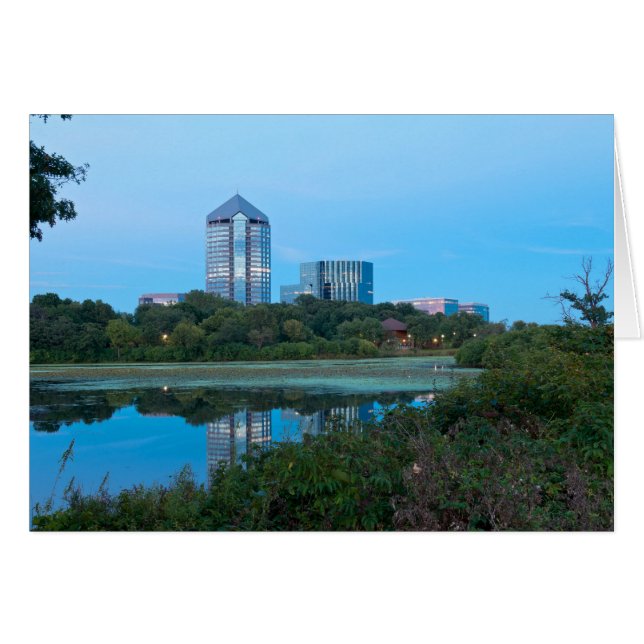 Cartão Lago e Edifícios de Normandale (Frente horizontal)