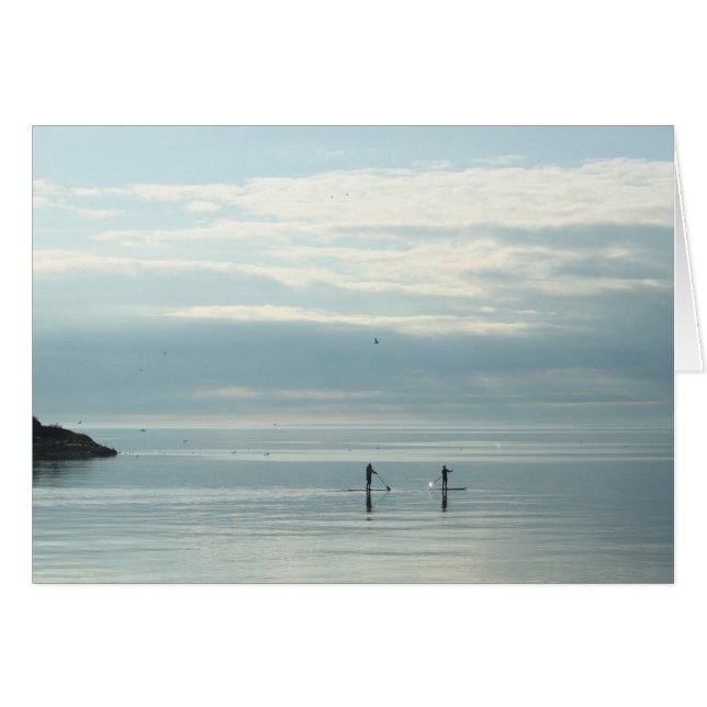 Cartão Levante-se Paddleboarders no Lago Superior (Frente Horizontal)