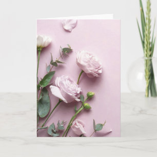Cartão Lindíssimas rosas lilás em um fundo lilás