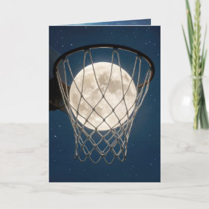 Cartão Lua Cheia de Aniversário em uma Rede de Basquete