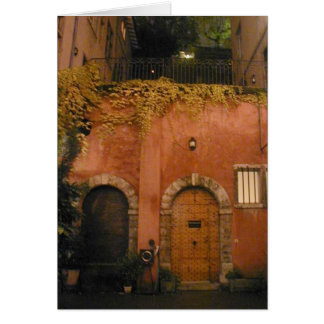 Cartão Lyon Courtyard