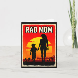 Cartão Mãe radical mãe e filho futebol mãe pôr do sol