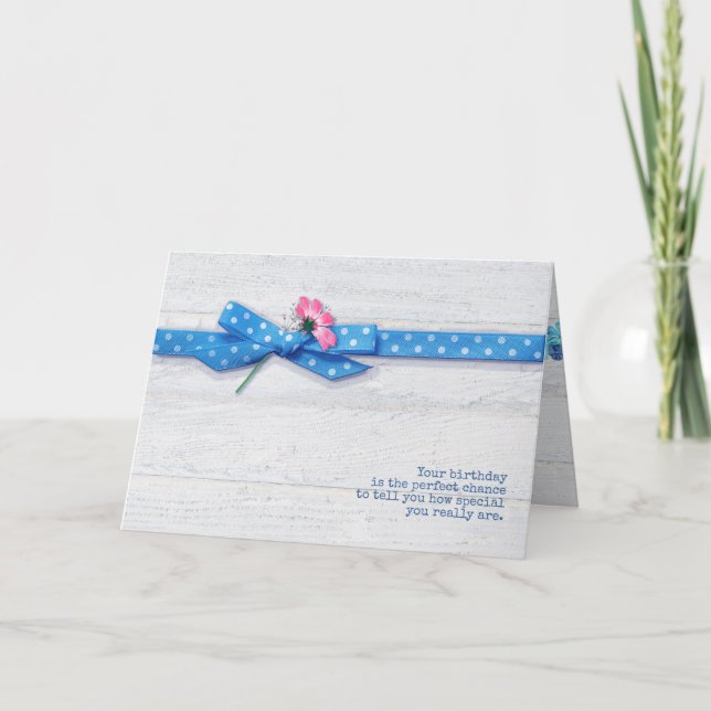 Cartão margarida no aniversário da fita de bolinhas (Frente)