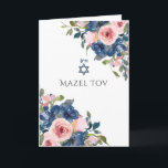 Cartão Marinho e Blush Floral Bat Mitzvah Saudação<br><div class="desc">Trendy blush cor-de-rosa e azul-marinho com cartões de saudação florais bat mitzvah personalizáveis de acordo com as suas especificações de evento.</div>