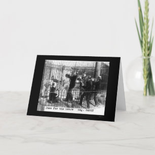 Cartão Men Playing Jazz Music by a Polar Bear 1924