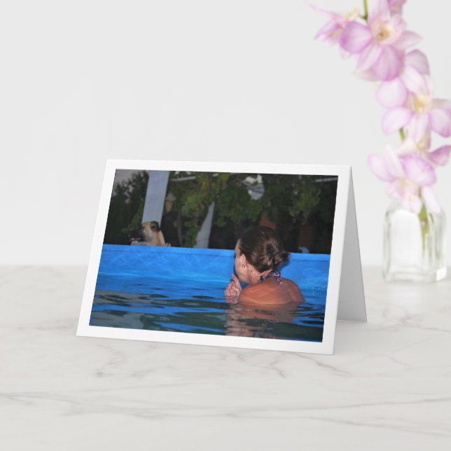Cartão Menina na Piscina (Orquídea)