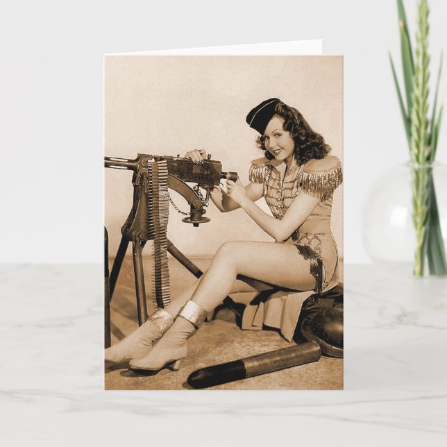 Cartão Menina retro do artilheiro de máquina das mulheres (Frente)