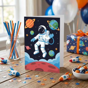 Cartão Menino Astronauta do Espaço Exterior Aniversário