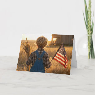 Cartão Menino de 4 de Julho com Bandeira Americana e Trig