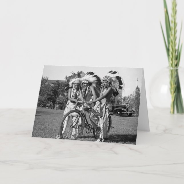 Cartão Meninos do nativo americano, os anos 30 (Frente)