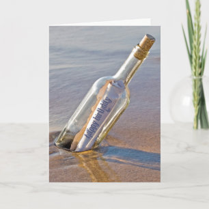 Cartão mensagem de aniversário em uma garrafa