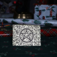 Abençoações de Yule, Feliz Pentacle