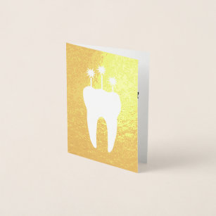 Cartão Metalizado Dente da celebração com velas