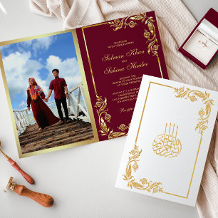 Cartão Metalizado Dourado Floral Borgonha Foto Casamento Muçulmano