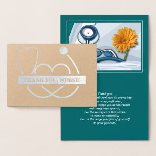 Cartão Metalizado Obrigado, Enfermeira. Stethoscope e Primavera Dais