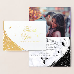 Cartão Metalizado Silhueta Negra Elegante Moderna no Mármore Branco