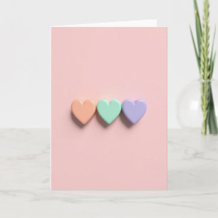 Cartão Minimalista de Três Corações Pastel