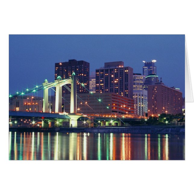 Cartão Minneapolis Skyline à noite (Frente Horizontal)