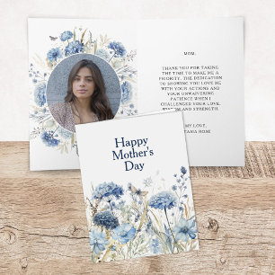 Cartão Moderno de Dia das Mães com Foto Floral Azu