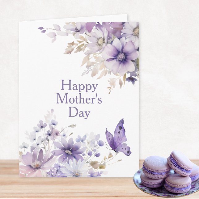 Cartão Moderno e Elegante de Dia das Mães com Flor (Modern Stylish Purple Watercolor Floral Happy Mother's Day Card with Personalized Message Inside)