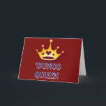 Cartão Moderno vermelho do amigo da rainha de Bunco do<br><div class="desc">Um cartão de aniversário projetado para jogadores de Bunco. As características de design da rainha de Bunco do feliz aniversario uma coroa real com aguarela amarela e coração projetam. Design moderno vermelho que você pode personalizar com seu nome dos amigos.</div>