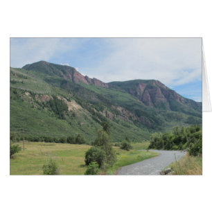 Cartão Montanhas vermelhas