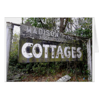 Cartão Motor Inn Sign abandonado