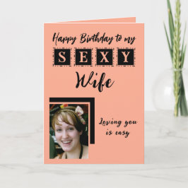 Cartão Mulher sexy adiciona aniversário de coral fotográf