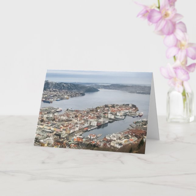 Cartão Noruega Bergen City View (Orquídea)