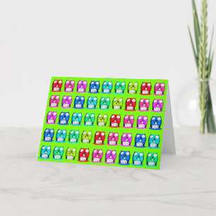 Cartão o castor engraçado mantém um desenho animado de me