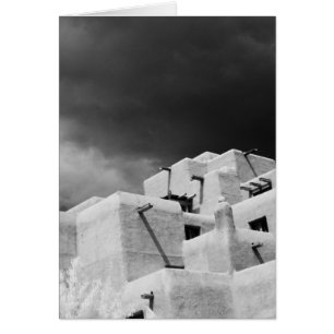 Cartão O estilo Pueblo adobe Inn em Loretto, Papais noeis