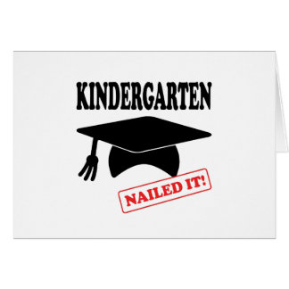 Cartão O Jardim De Infância Arruinou