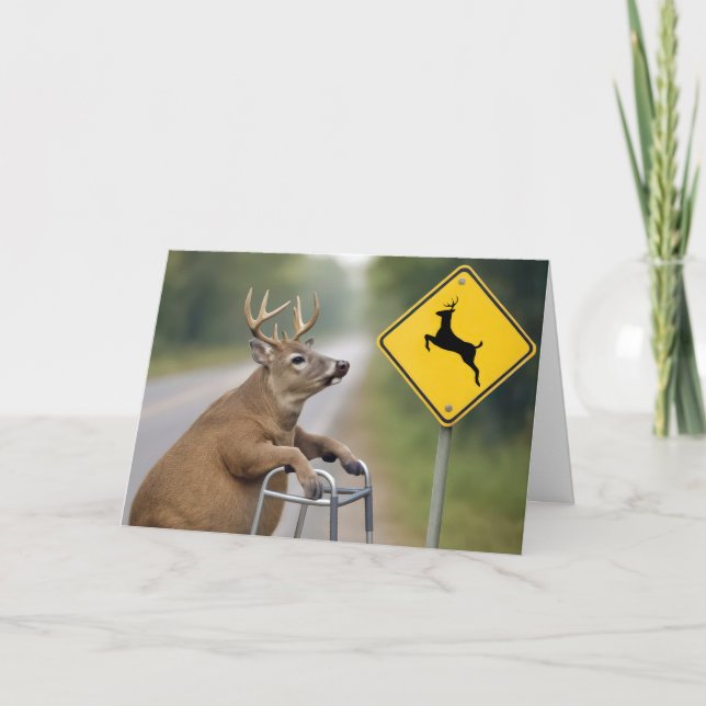 Cartão O velho Buck de aniversário se inclina em um passe (Frente)